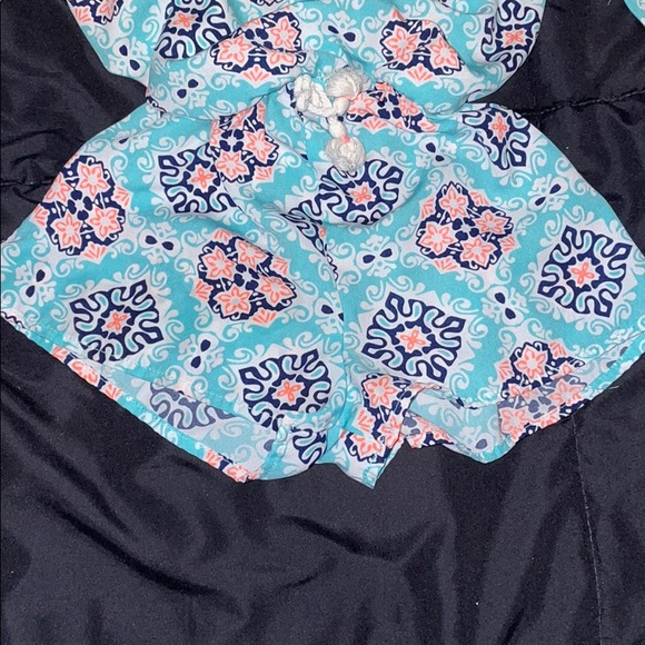 Jumper - Picture 3 of 3